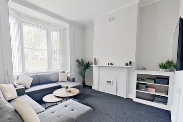 11 bed house, Peel Street, Arboretum, Nottingham, NG14GL - Image 1
