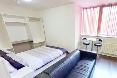 1 bed flat, Milton Street, Hockley, Nottingham, NG13RA - Image 2