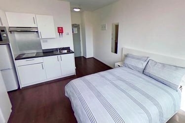 1 bed studio, Milton Street, Hockley, Nottingham, NG13RA - Image 2