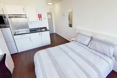 1 bed studio, Milton Street, Hockley, Nottingham, NG13RB - Image 1
