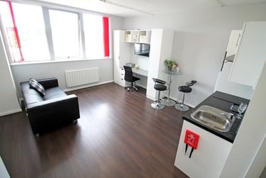 1 bed studio, Milton Street, Hockley, Nottingham, NG13RB - Image 1