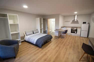 1 bed studio, Clare Street, Hockley, Nottingham, NG13BX - Image 1