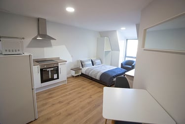 1 bed studio, Clare Street, Hockley, Nottingham, NG13BX - Image 1