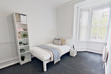 11 bed house, Peel Street, Arboretum, Nottingham, NG14GL - Image 2