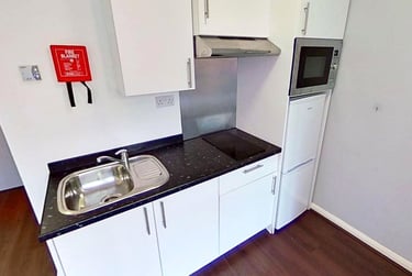 1 bed studio, Milton Street, Hockley, Nottingham, NG13RB - Image 2