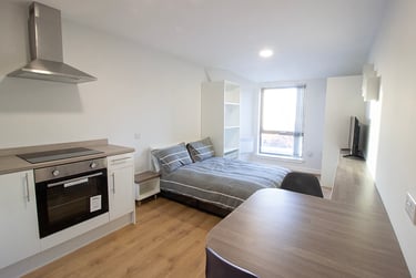 1 bed studio, Clare Street, Hockley, Nottingham, NG13BX - Image 1
