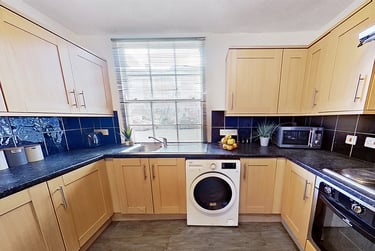 7 bed house, Mansfield Road, Arboretum, Nottingham, NG13HW - Image 3