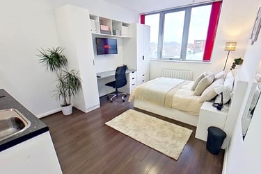 1 bed studio, Milton Street, Hockley, Nottingham, NG13RA - Image 1