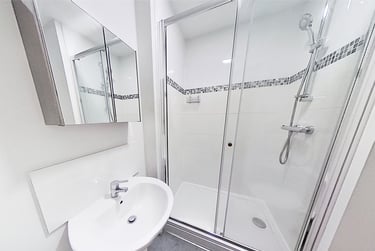 1 bed studio, Clare Street, City Centre, Nottingham, NG13BX - Image 3