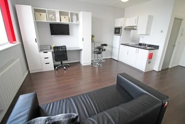 1 bed studio, Milton Street, Hockley, Nottingham, NG13RA - Image 4