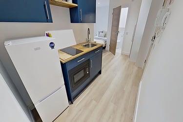 1 bed studio, Mansfield Road, Hockley, Nottingham, NG13FB - Image 3