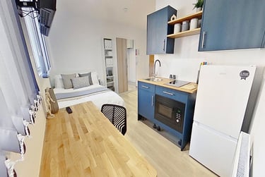 1 bed studio, Mansfield Road, Hockley, Nottingham, NG13FB - Image 1