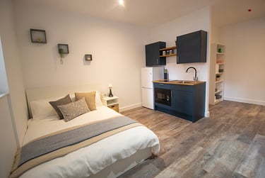 1 bed studio, Mansfield Road, Hockley, Nottingham, NG13FB - Image 1