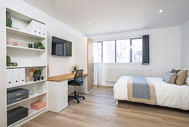 1 bed studio, Mansfield Road, Hockley, Nottingham, NG13FB - Image 2
