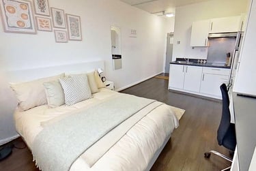 1 bed studio, Milton Street, Hockley, Nottingham, NG13RB - Image 4