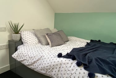 1 bed studio, Damside Street, City Centre, Lancaster, LA11AW - Image 2
