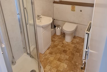 6 bed house, Pennsylvania Road, St Sidwells, Exeter, EX46BX - Image 2