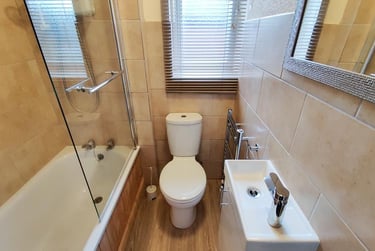 7 bed house, Purser Road, Abington, Northampton, NN14PQ - Image 2