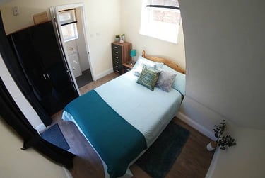 2 bed flat, Palmerston Road, Abington, Northampton, NN15EU - Image 5