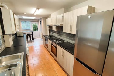 7 bed house, Purser Road, Abington, Northampton, NN14PQ - Image 4