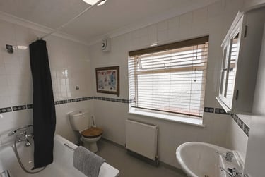 5 bed house, ORCHARD RD -- 5x DOUBLE BEDS + BILLS INCLUDED, Southsea, Portsmouth, PO40AB - Image 9