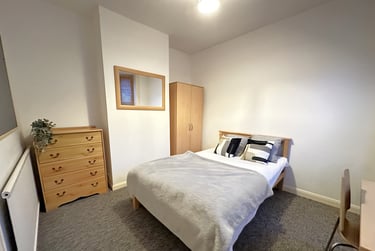 5 bed house, EDMUND RD - 5x DOUBLE BEDS + BILLS INCLUDED, Southsea, Portsmouth, PO40LL - Image 3