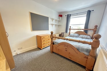 5 bed house, ORCHARD RD -- 5x DOUBLE BEDS + BILLS INCLUDED, Southsea, Portsmouth, PO40AB - Image 3