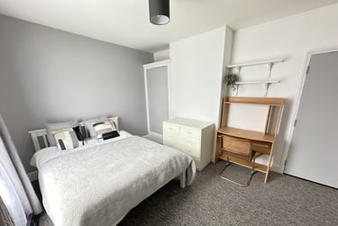 4 bed house, JESSIE RD -- 4x DOUBLE BEDS + BILLS INCLUDED, Southsea, Portsmouth, PO40EN - Image 2