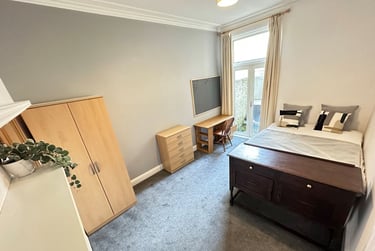 5 bed house, TASWELL RD-- 5x DOUBLE BEDS + BILLS INCLUDED, Southsea, Portsmouth, PO52RG - Image 6