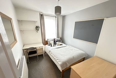 3 bed house, TELEPHONE RD -- 3x DOUBLE BEDS+BILLS INCLUDED, Southsea, Portsmouth, PO40AU - Image 4