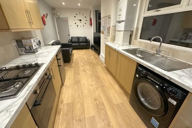 5 bed house, Fawcett Road, Southsea, Portsmouth, PO40DH - Image 8