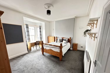5 bed house, TASWELL RD-- 5x DOUBLE BEDS + BILLS INCLUDED, Southsea, Portsmouth, PO52RG - Image 3