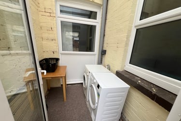 5 bed house, Clinton Avenue, Mount Pleasant, Exeter, EX47BA - Image 9