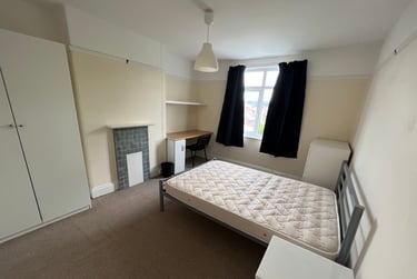 6 bed house, Elmside, Mount pleasant, Exeter, EX46LW - Image 3