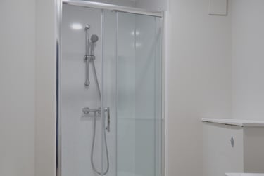 1 bed studio, Small Street, City Centre, Bristol, BS11DB - Image 4