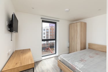 3 bed flat, Paintworks, Arno's Vale, Bristol, BS43EH - Image 2