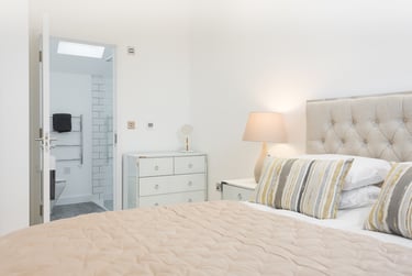 2 bed flat, Burnham Road, Twerton, Bath, BA23RY - Image 12