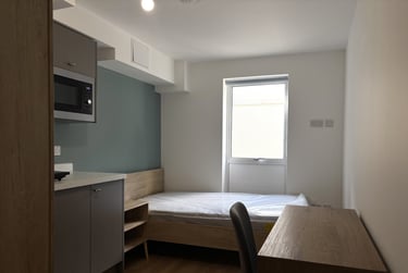 1 bed studio, Jacobs Wells Raod, Southville, Bristol, BS81DS - Image 4