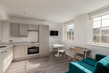 1 bed studio, Park Street, City Centre, Bristol, BS15JG - Image 2