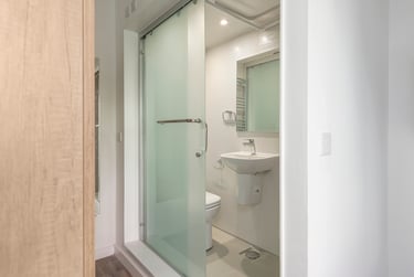 1 bed flat, Lamb Street, City Centre, Bristol, BS20DU - Image 4