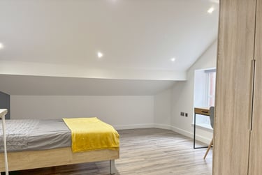 1 bed studio, High Street, City Centre, Bristol, BS12AW - Image 3