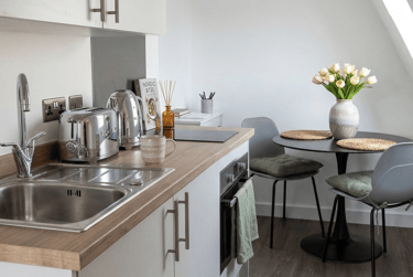 1 bed studio, Cave Street, Montpelier, Bristol, BS28RU - Image 3