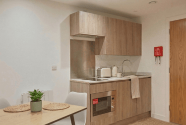 1 bed studio, Cherry Lane, Kingsdown, Bristol, BS13NG - Image 4