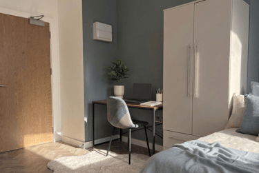 1 bed studio, Corn Street, City Centre, Bristol, BS11HT - Image 4