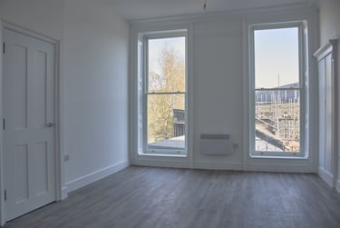 1 bed flat, Bladud Buildings, City Centre, Bath, BA15LS - Image 4