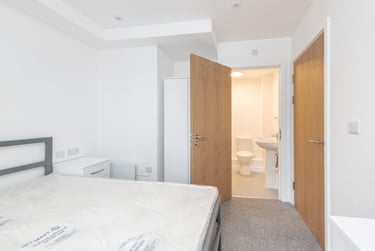 1 bed studio, West Street, Easton, Bristol, BS20GY - Image 6