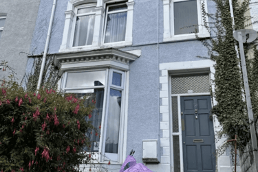 1 bed flat, Bryn Road, Brynmill, Swansea, SA20AP - Image 1
