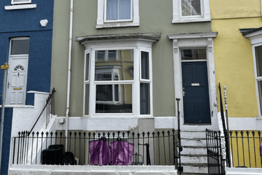 5 bed flat, Bryn Road, Brynmill, Swansea, SA20AR - Image 1