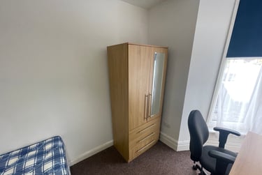 4 bed flat, St Albans Road, Brynmill, Swansea, SA20BP - Image 7