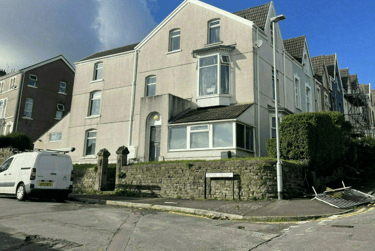 1 bed flat, Finsbury Terrace, Brynmill, Swansea, SA20AH - Image 1